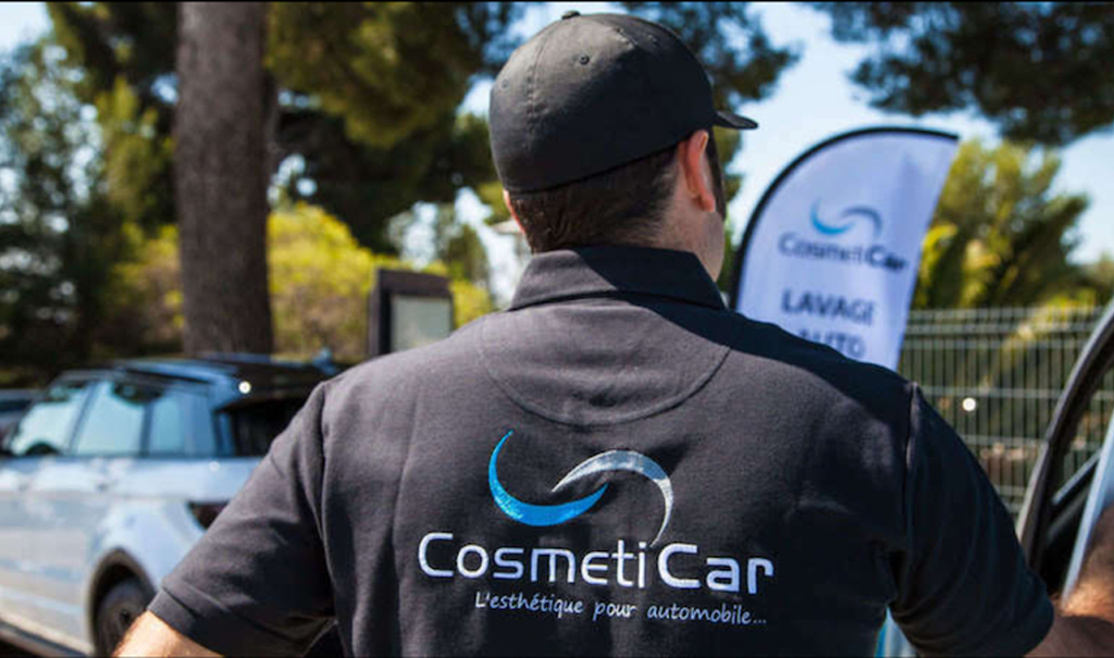 Cosmeti car